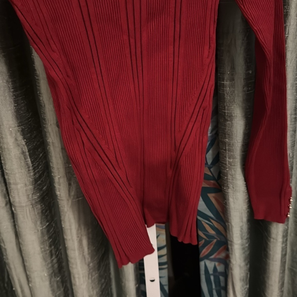 White House Black Market Red Turtleneck Sweater Size Medium EUC Ribbed - Picture 3 of 5
